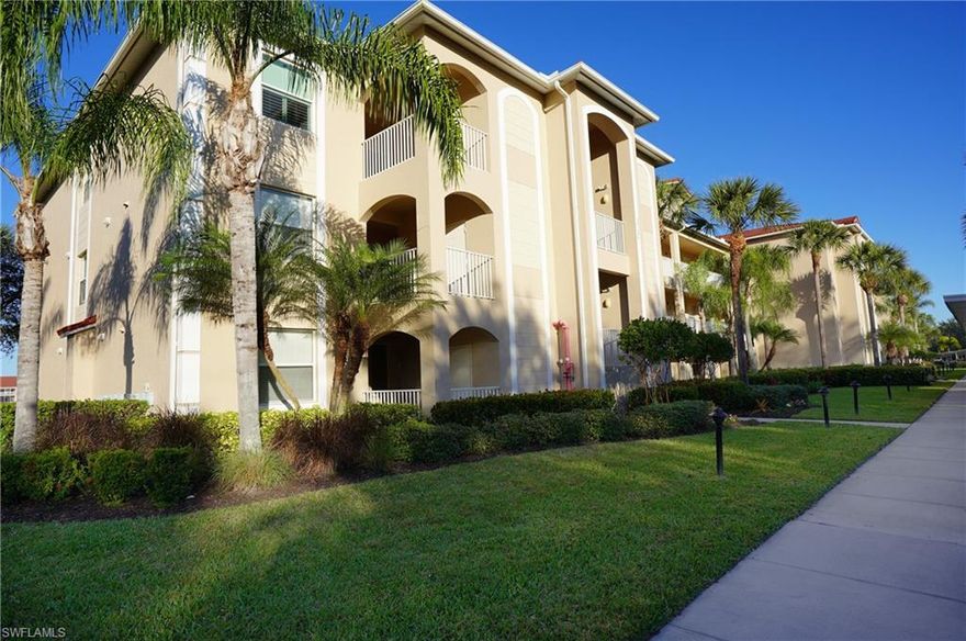 This highly desirable, furnished, 2 bedroom plus den, end unit with gorgeous lake and golf course views is located in Cypress Woods Golf and Country Club, a superb and very active North Naples Bundled Golf Community, which offers resort style living with outstanding amenities for everyone to enjoy. Amenities include an 18 hole golf course, a beautiful Clubhouse with a full service Formal Restaurant and Grill Room, resort style pool and spa, tennis, pickleball, bocce court, fitness center, walking and biking trails and 3 satellite pools in Cypress Trace alone. Do not wait. Make this your second home or permanent residence now.