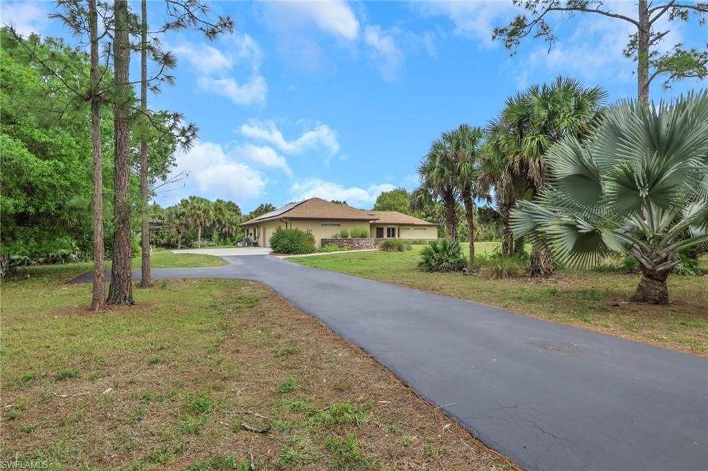 Photo of 2671 4th AVE NE, NAPLES, FL 34120 (MLS # 226010266)