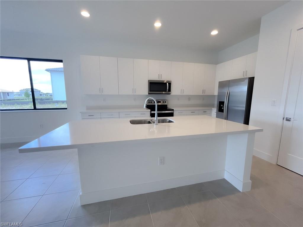 MAPLE RIDGE - Residential