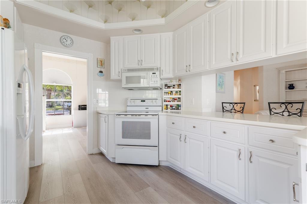 ISLAND WALK - Residential