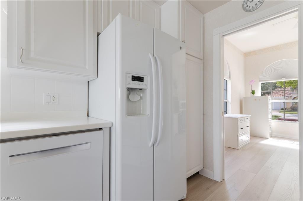 ISLAND WALK - Residential