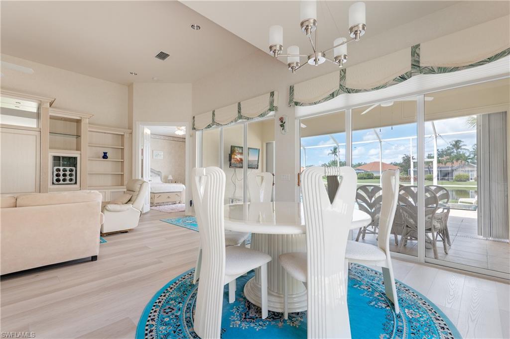 ISLAND WALK - Residential