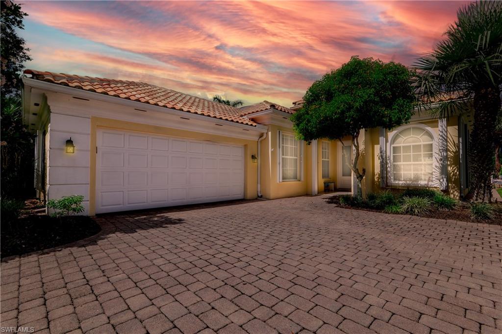 ISLAND WALK - Residential