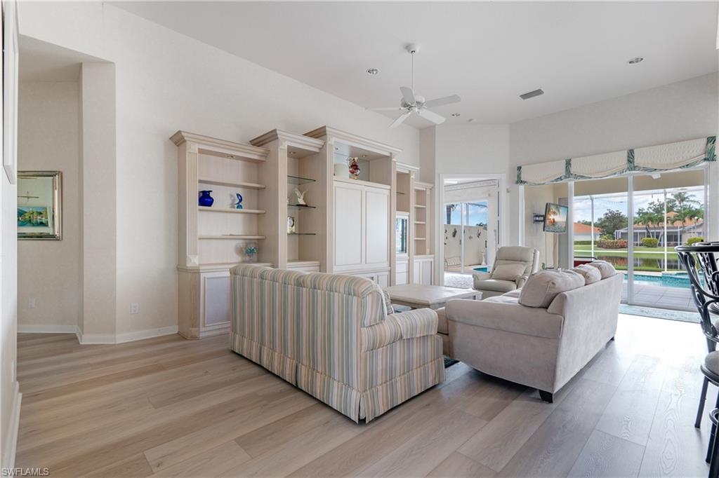 ISLAND WALK - Residential