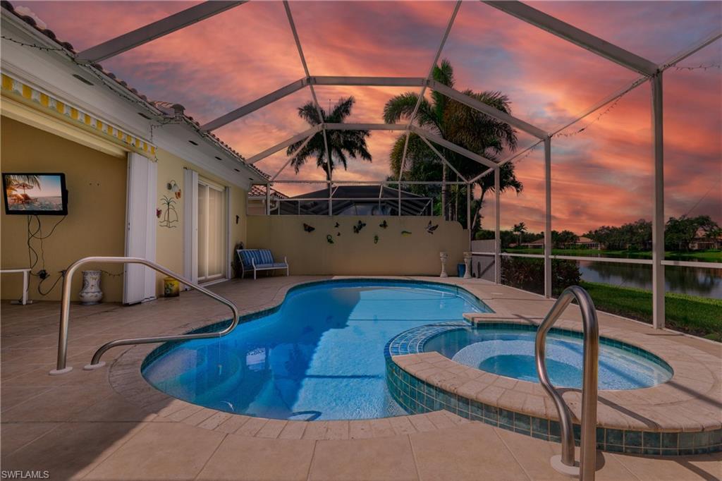 ISLAND WALK - Residential