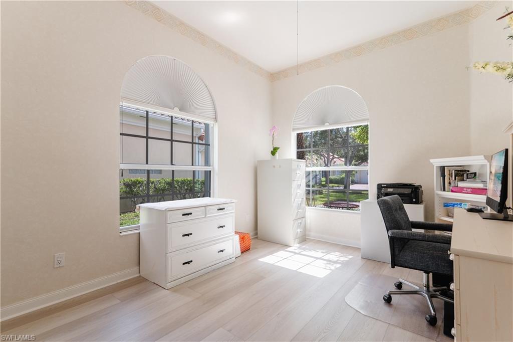 ISLAND WALK - Residential