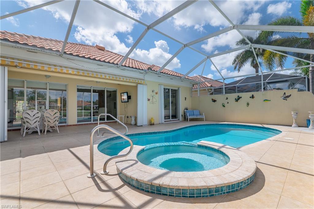 ISLAND WALK - Residential