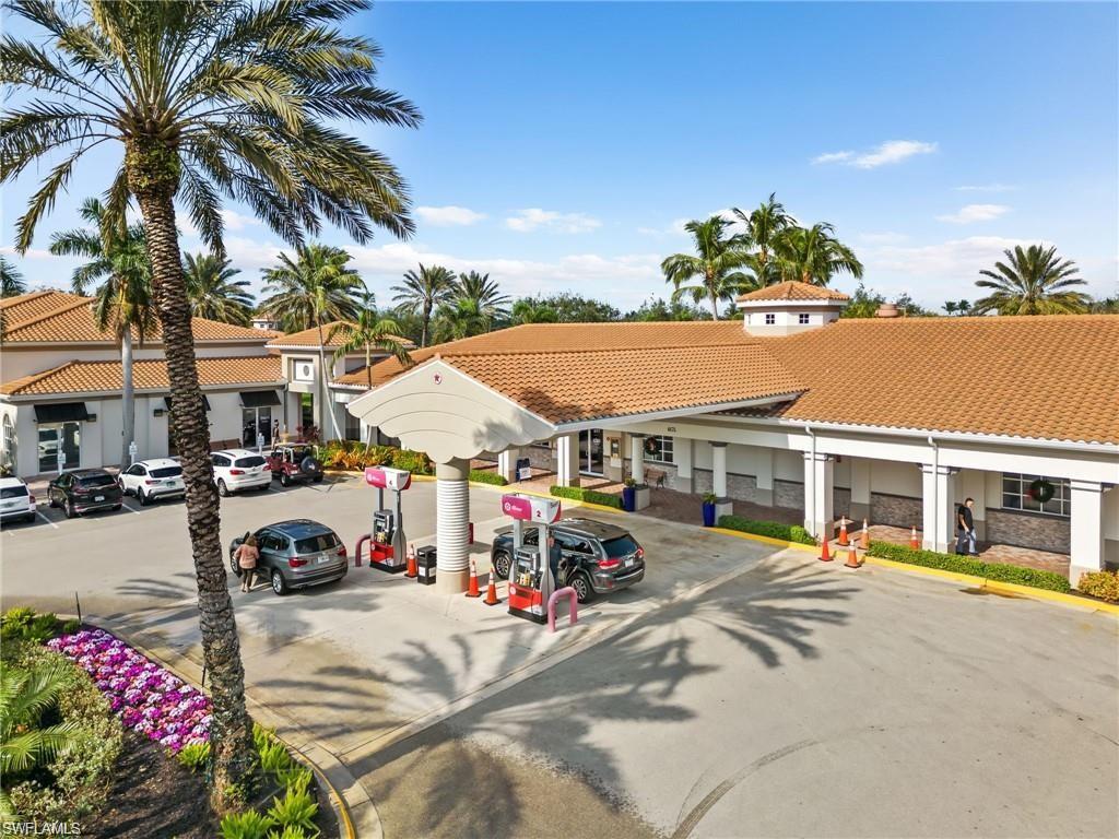 ISLAND WALK - Residential