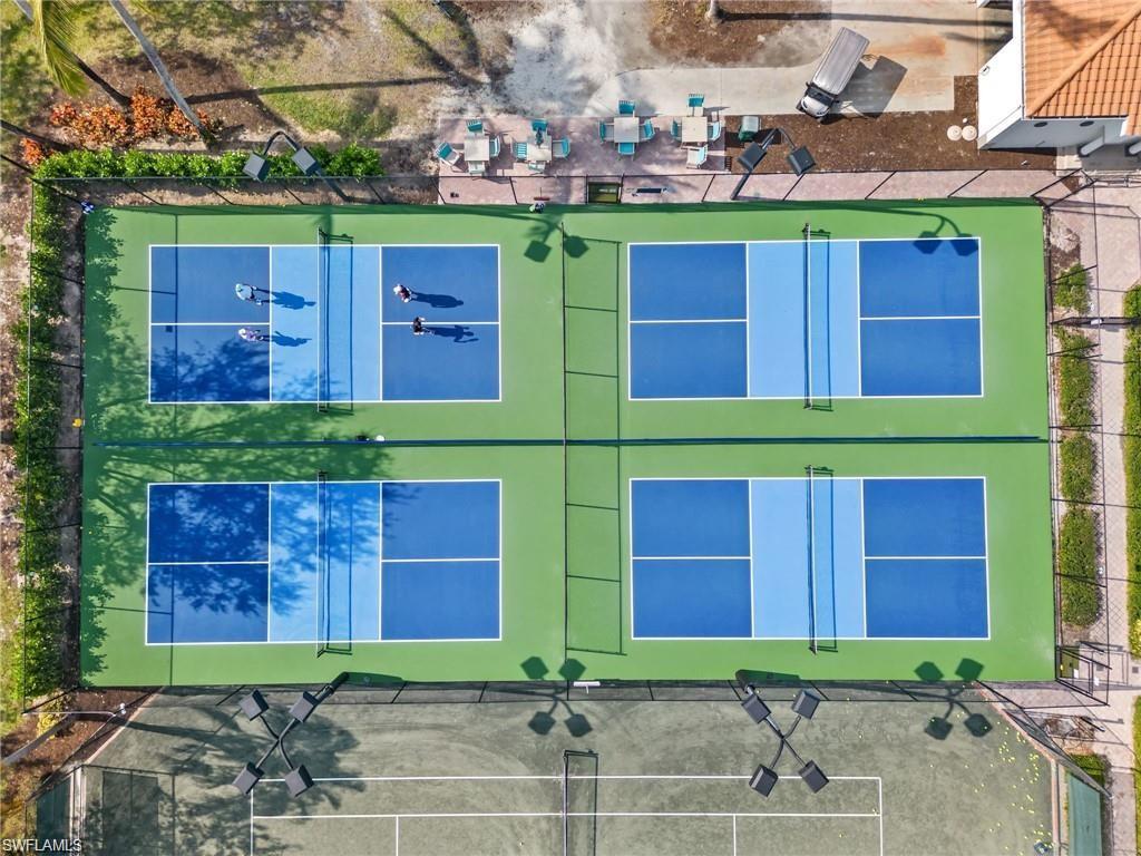 ISLAND WALK - Residential