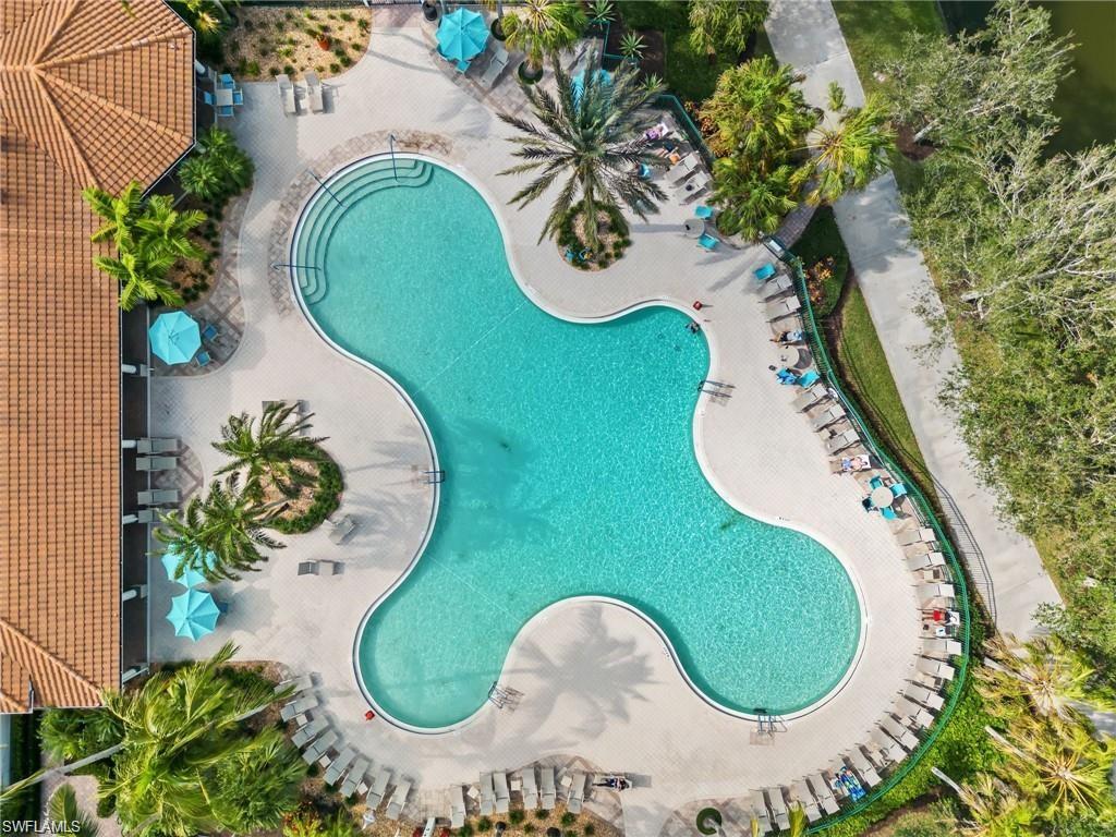 ISLAND WALK - Residential