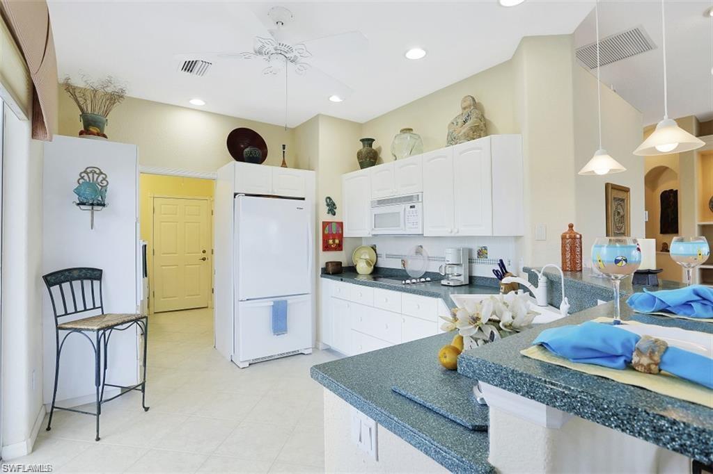 COURTSIDE LANDINGS - Residential