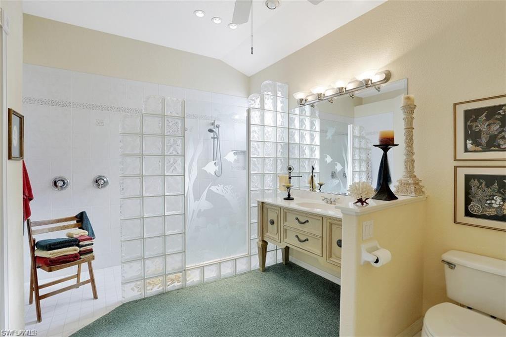 COURTSIDE LANDINGS - Residential