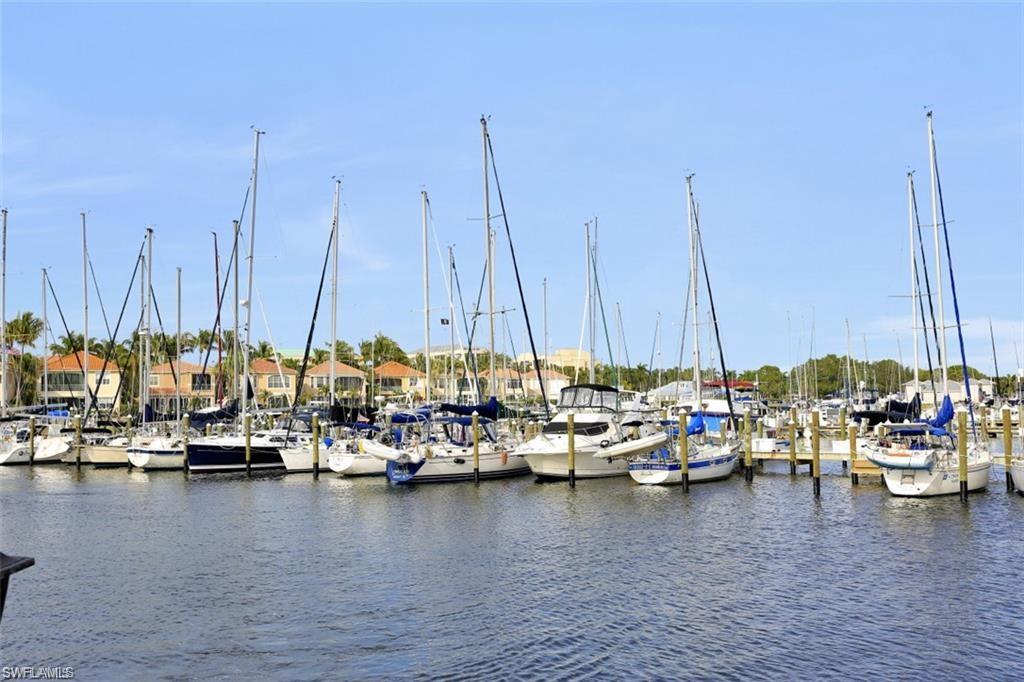 COURTSIDE LANDINGS - Residential