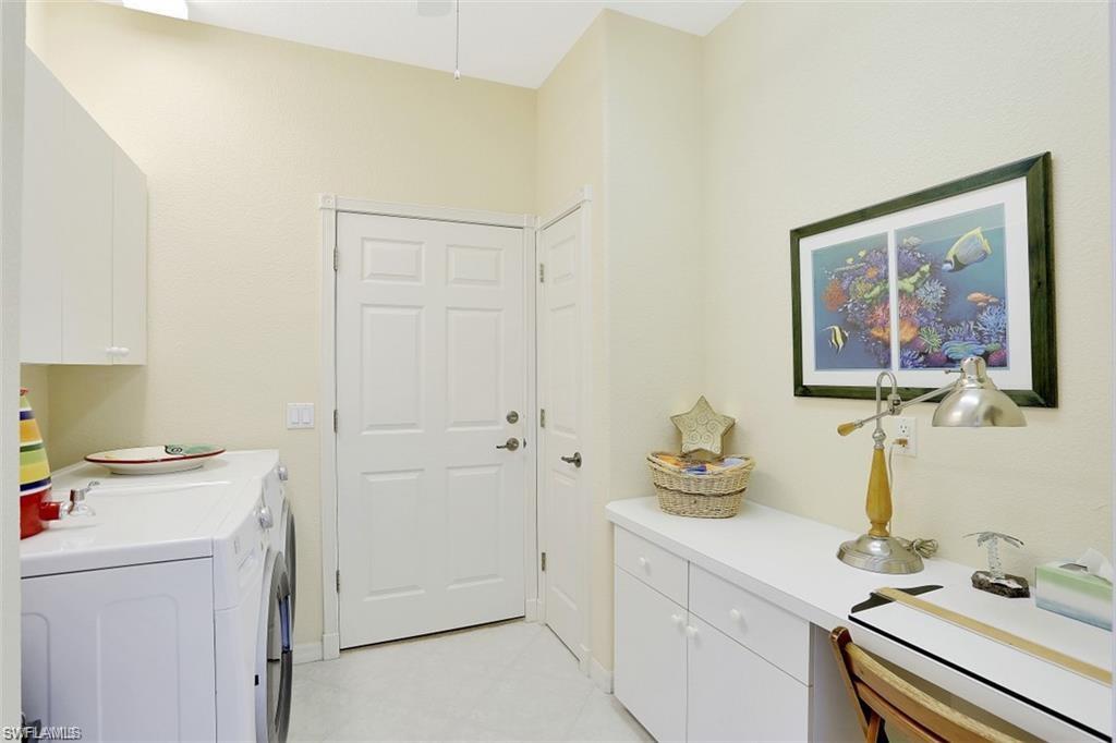 COURTSIDE LANDINGS - Residential