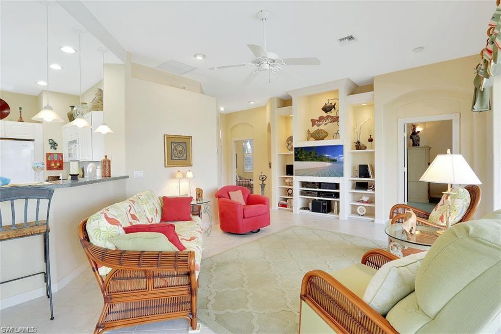 COURTSIDE LANDINGS - Residential