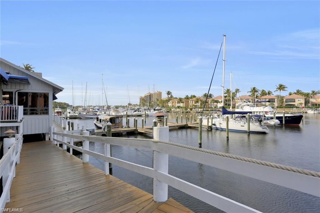 COURTSIDE LANDINGS - Residential