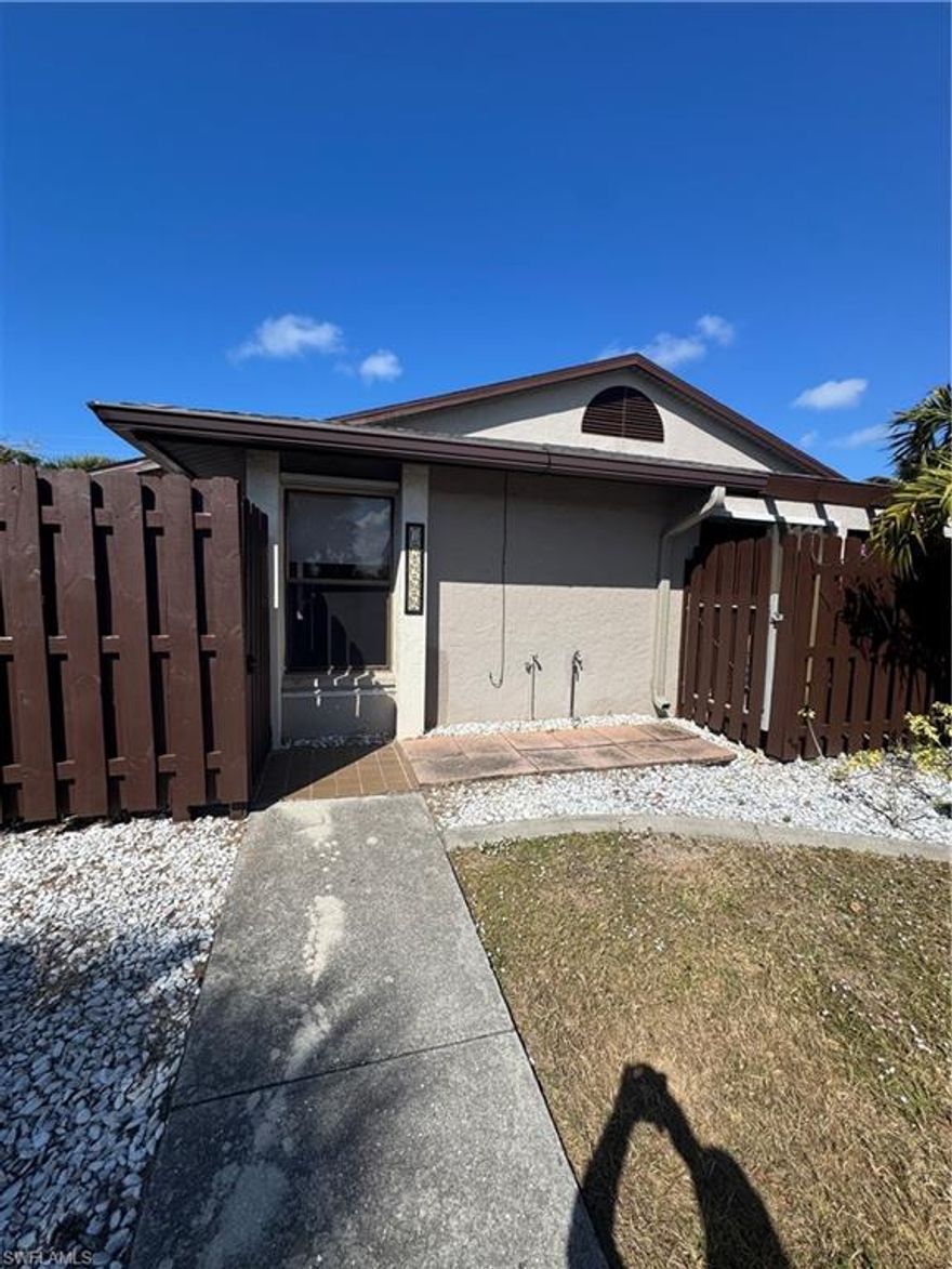 LOCATION, LOCATION, LOCATION! Charming 2bed/2bath villa in the gated community of Sandalwood Estates. Enjoy open concept living with tile and LVP flooring throughout with many upgrades. This rarely available unit offers 3 private outdoor courtyards to garden or sip coffee. No one above you! Washer/dryer in unit. Community pool & spa with tiki hut! Walk to grocery, dining, and county park. Close to beaches! Very LOW fees, only $297/mo. paid quarterly. Highly desirable community don't wait!