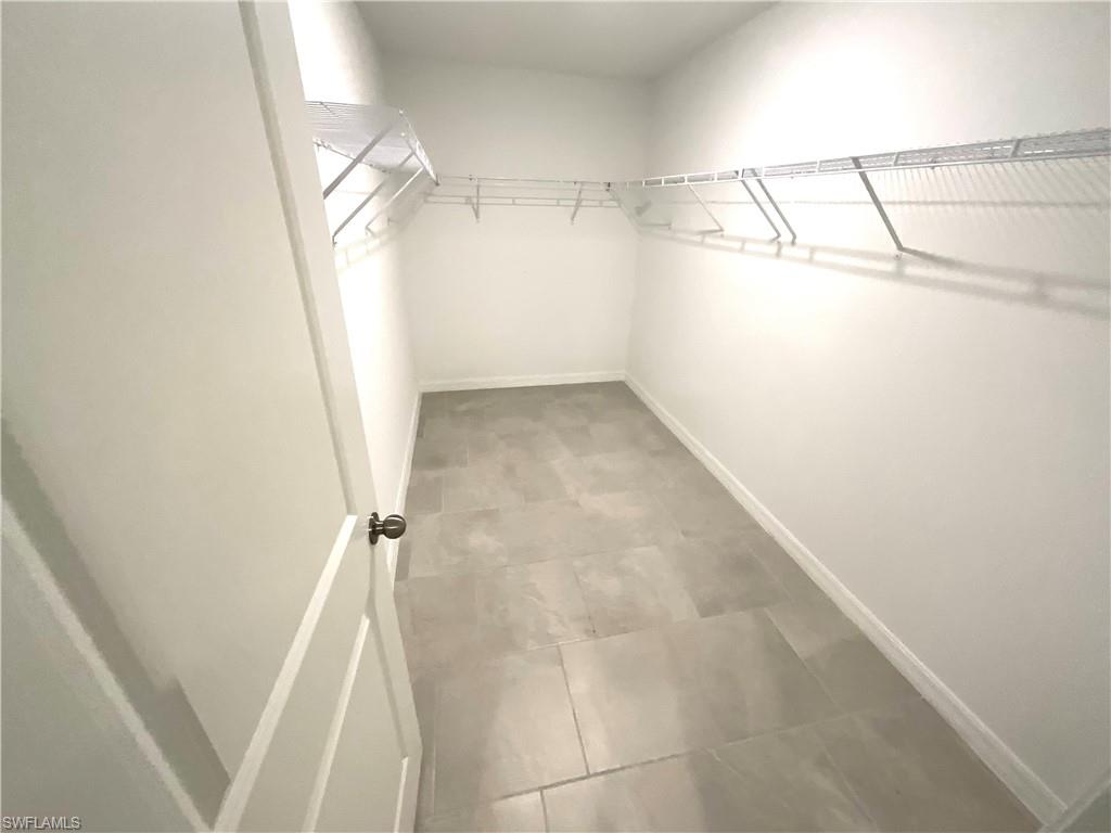 OAKVIEW - Residential Lease