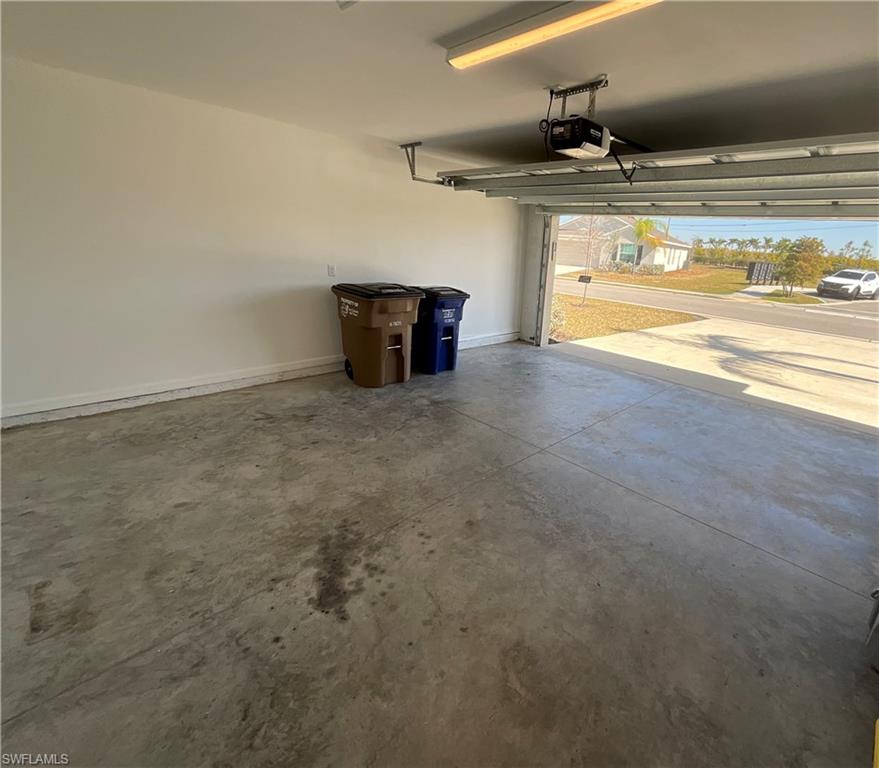 OAKVIEW - Residential Lease