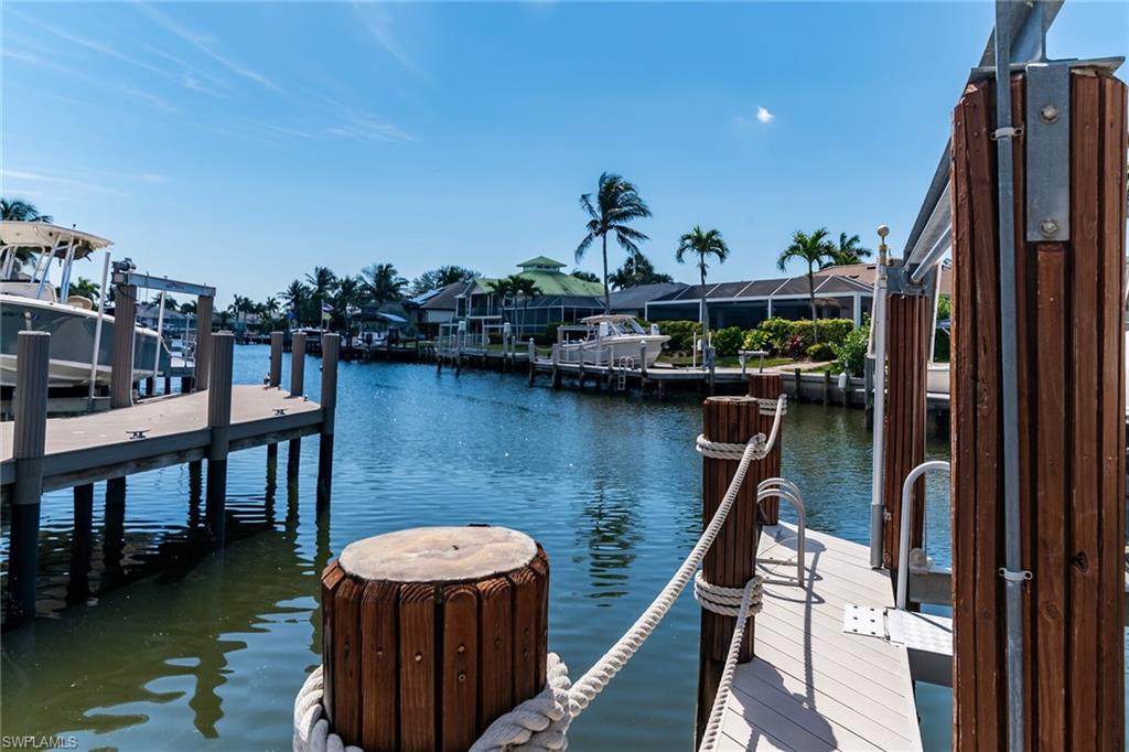 MARCO ISLAND - Residential