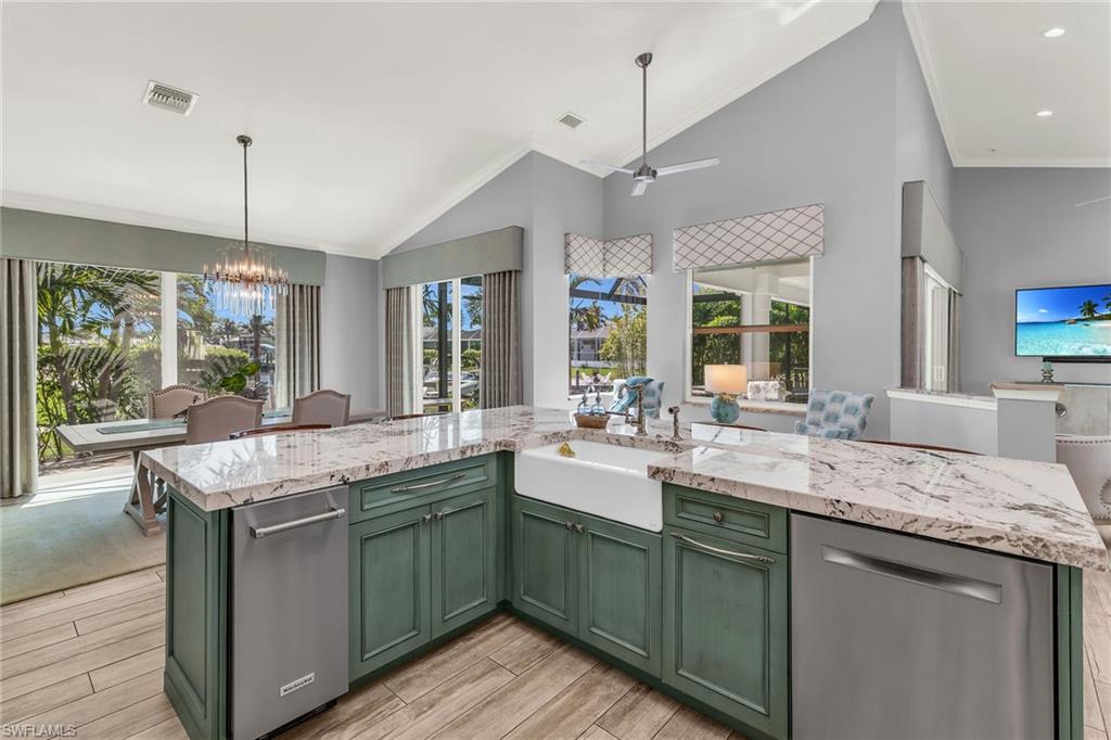 MARCO ISLAND - Residential