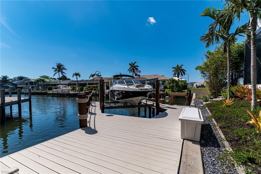 MARCO ISLAND - Residential