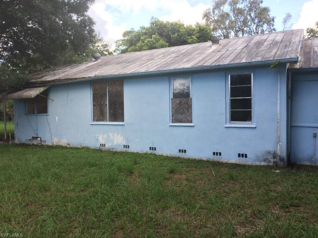 CALOOSAHATCHEE HEIGHTS - Residential