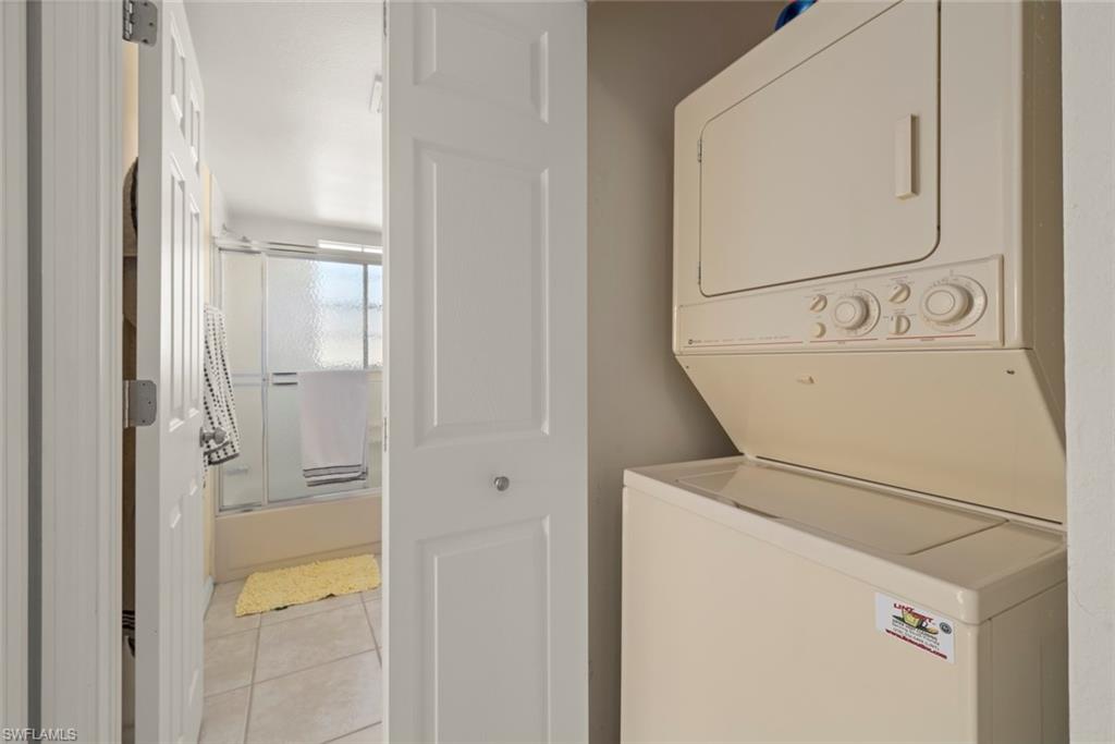 RIVERS EDGE - Residential