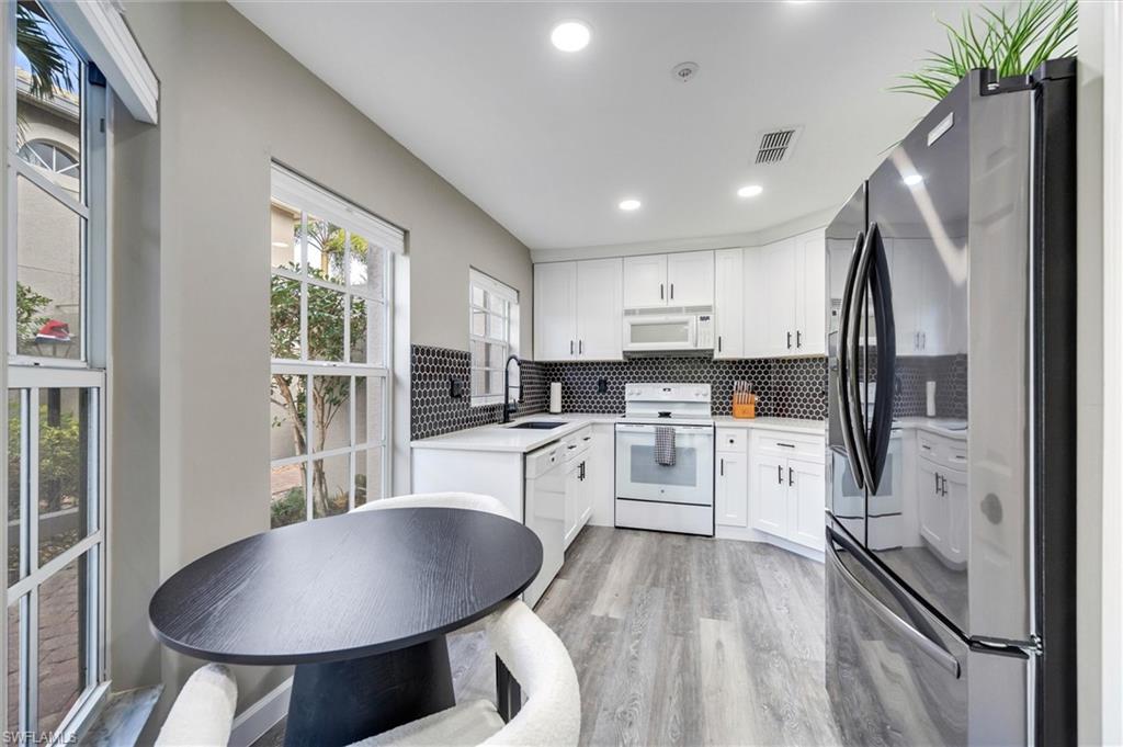 CAVENDISH COURT - Residential