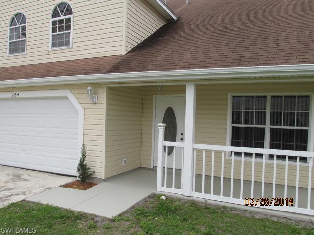 CAPE CORAL - Residential