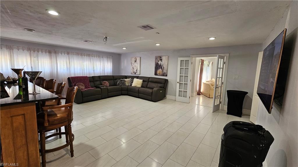 LOGAN WOODS - Residential
