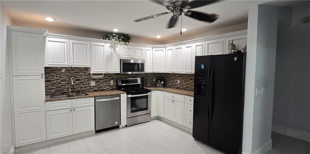 LOGAN WOODS - Residential