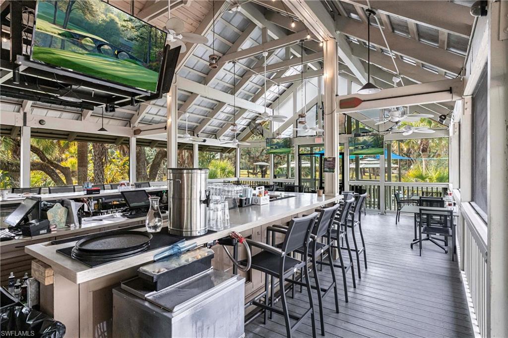 RIVER POINT - Residential