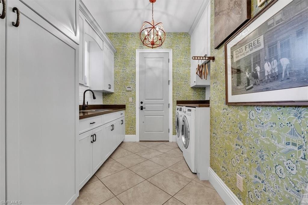 RIVER POINT - Residential