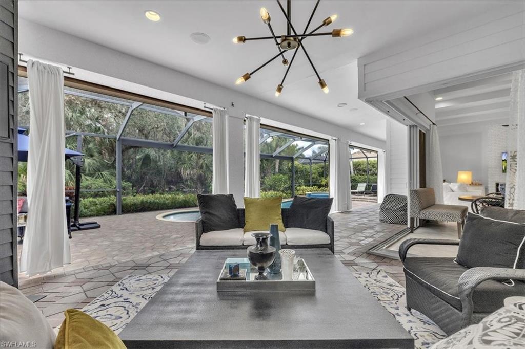 RIVER POINT - Residential