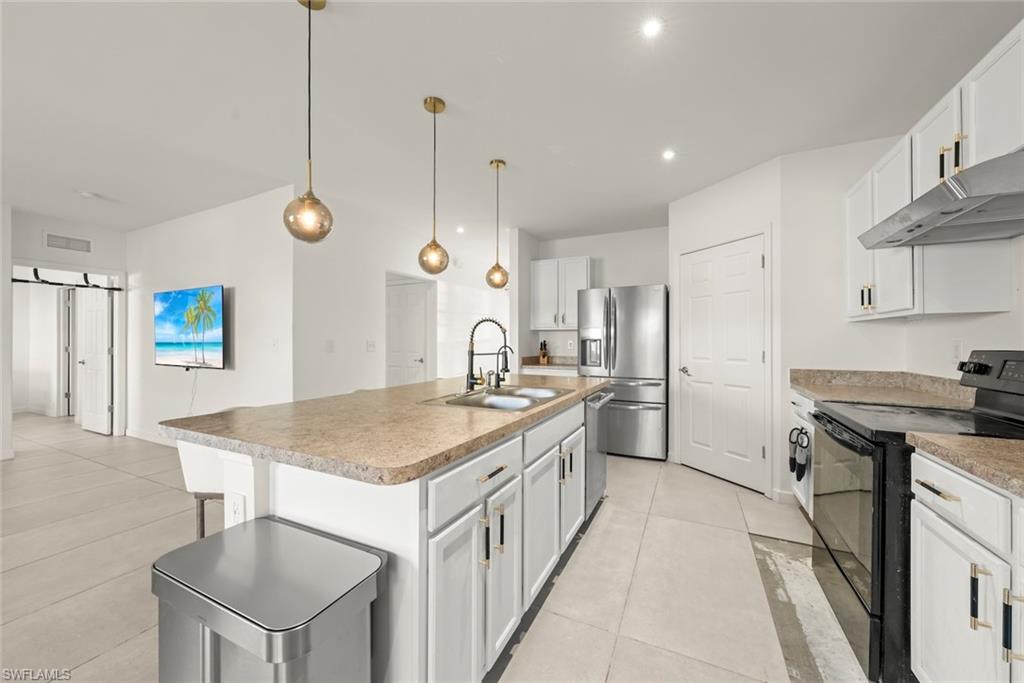 SUN VILLAGE ESTATES - Residential