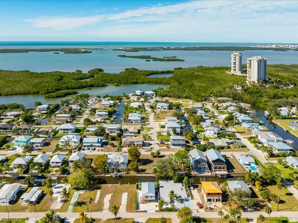ESTERO BAY SHORES - Land