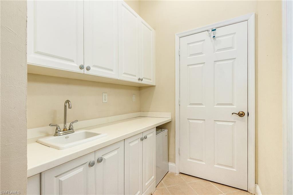 BELL TOWER PARK - Residential