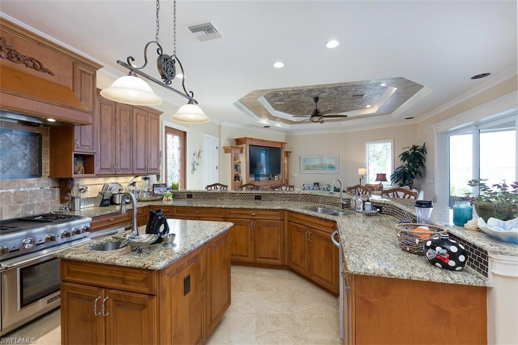 EDGEWATER - Residential