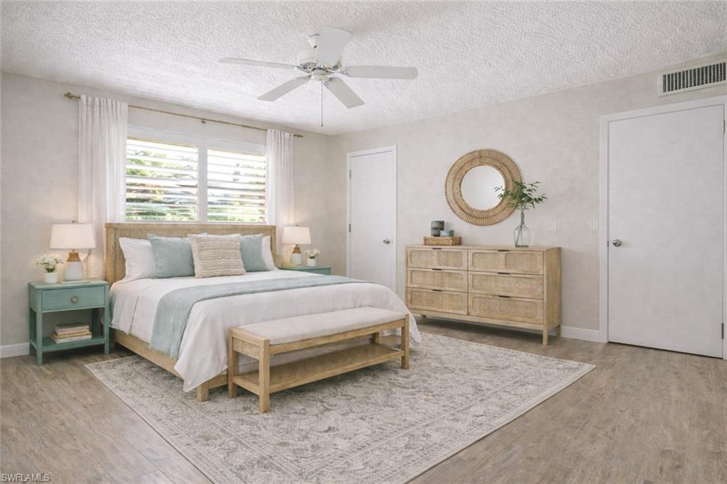 ROYAL BAY VILLAS - Residential