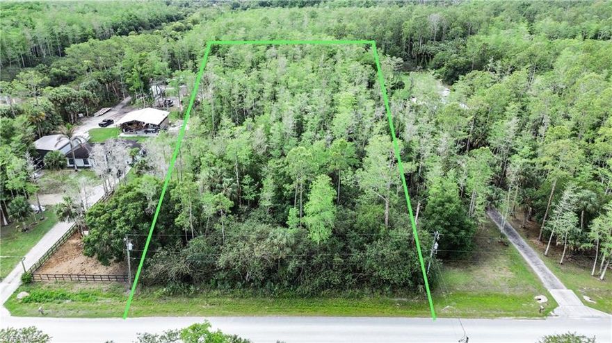 This lot is situated on a private cul-de-sac in the heart of Golden Gate Estates. Right off of Golden Gate Blvd, you can be secluded and have privacy and still have access to shopping centers, grocery stores and other amenities. DEP Report available.