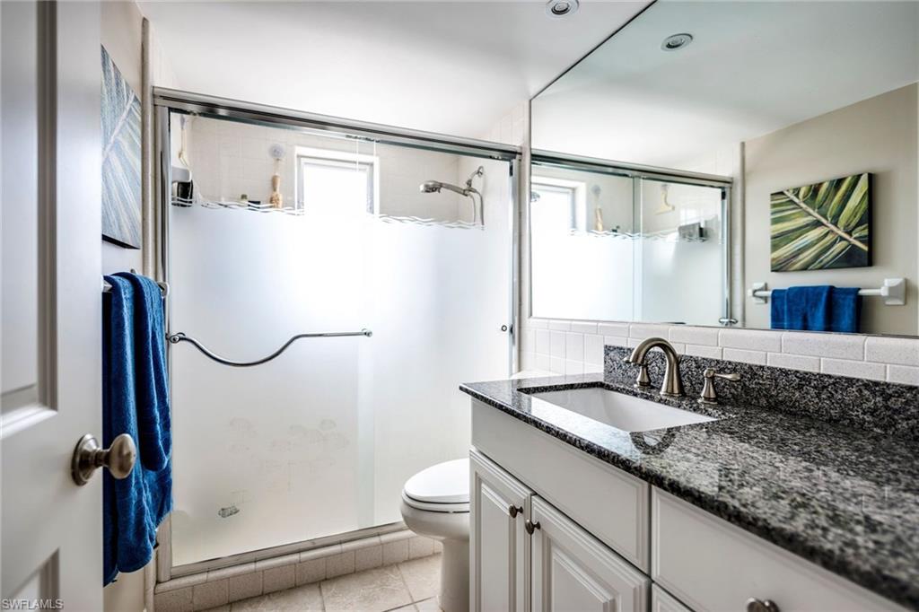 MARINA MANOR - Residential