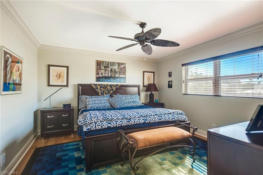 MARINA MANOR - Residential