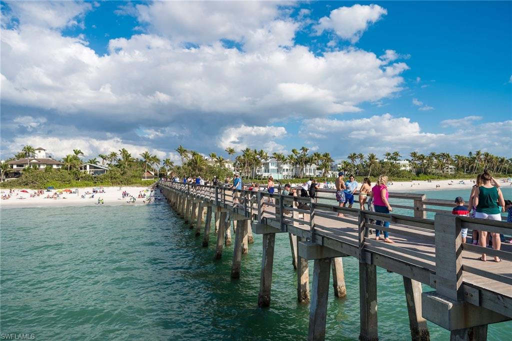 MARINA MANOR - Residential