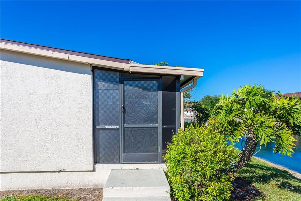 TREETOPS OF NAPLES - Residential