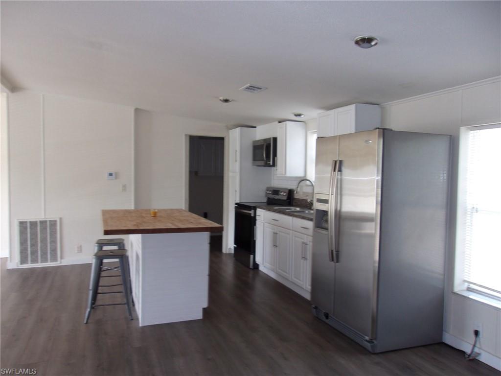 SUNCOAST ESTATES UNREC - Residential