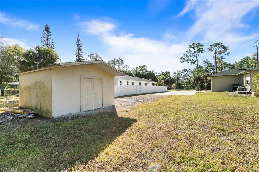 GOLDEN GATE ESTATES - Residential