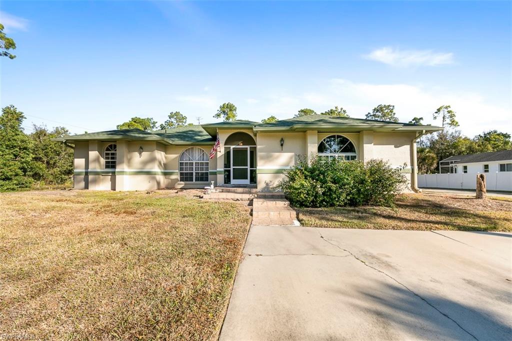 GOLDEN GATE ESTATES - Residential