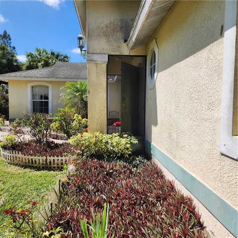 GOLDEN GATE ESTATES - Residential