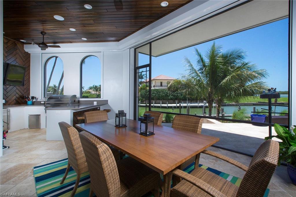 MARCO BEACH - Residential